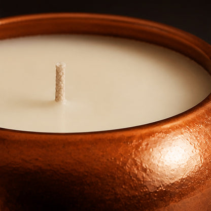 Aveirio Copper Dusk Observatory Candle material and wick detail