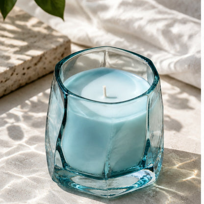 Aveirio Tidal Prism Aromatherapy Candle lifestyle view