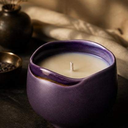 Aveirio Velvet Aurora Wick Vessel lifestyle view